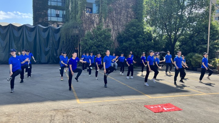 Fokus auf Gesundheit: Wuma veranstaltete letzte Woche eine Gruppen-Aerobic-Aktivität